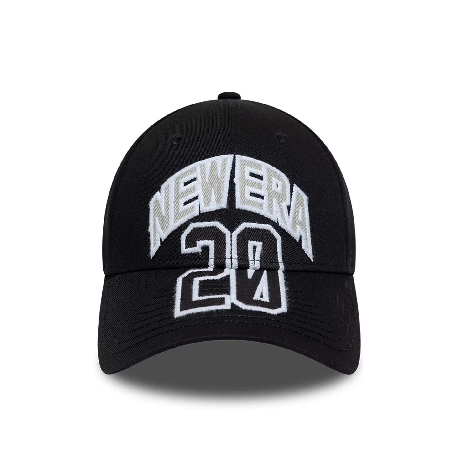 Pictured is this New Era Street Archived New Era Heritage 1920 9FORTY cap in black. 3