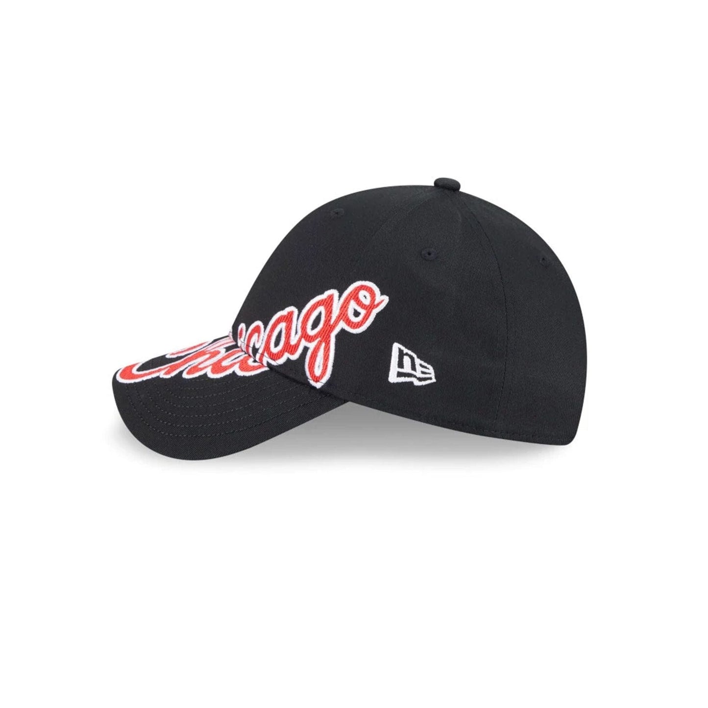 Pictured is this NBA Mix League Chicago Bulls 9FORTY cap in black. 5