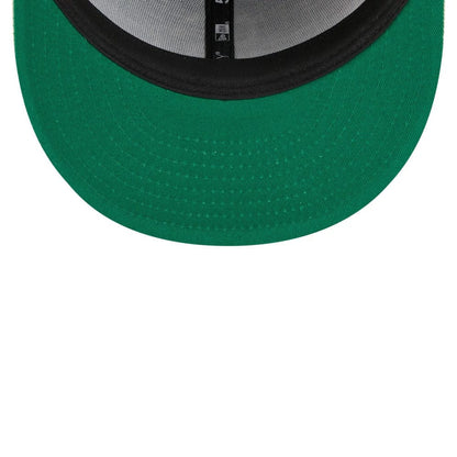 Pictured is this MLB Stripes San Francisco Giants 59FIFTY Fitted cap in dark grey. 2
