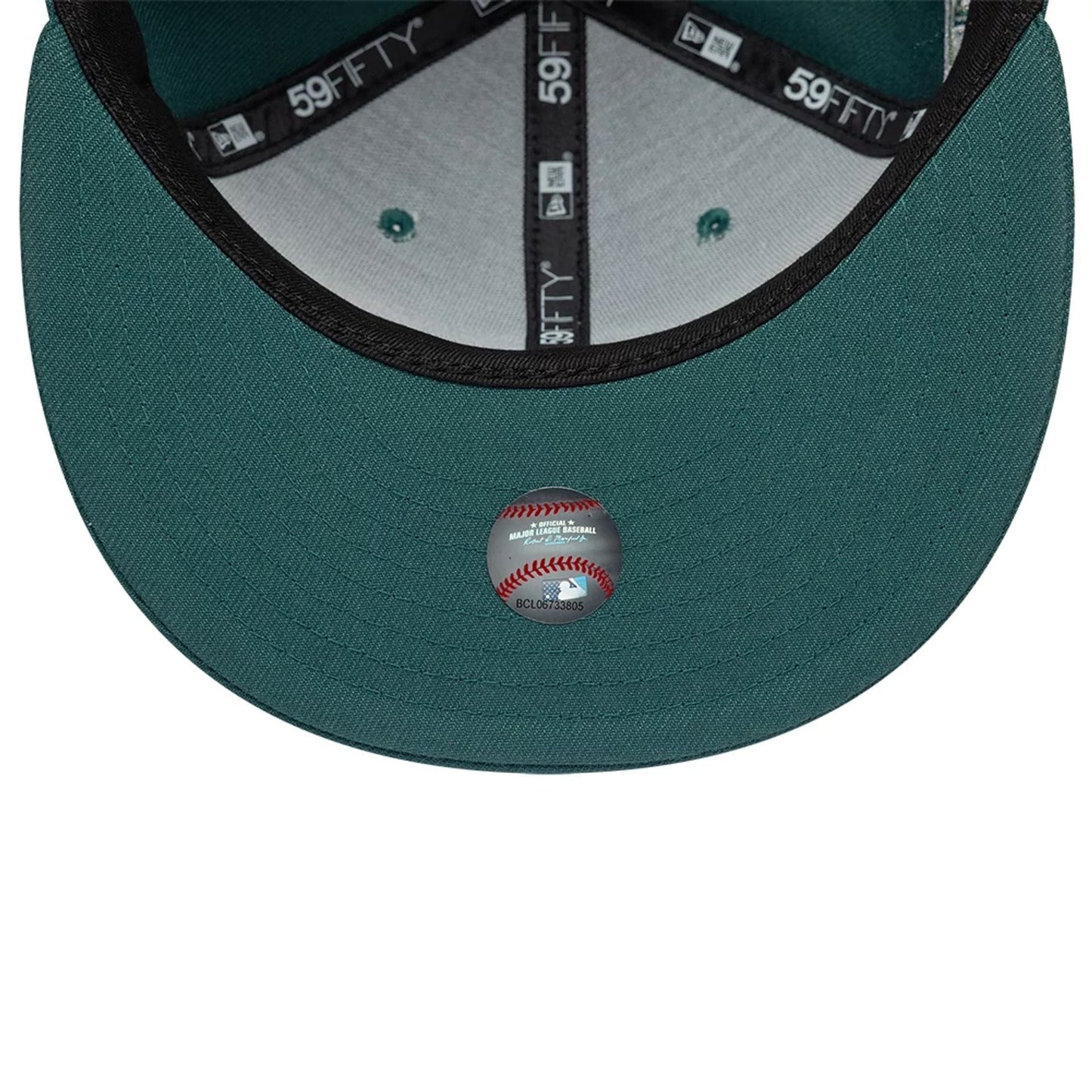 Pictured is this MLB Garden San Francisco Giants 59FIFTY Fitted cap in dark green. 7
