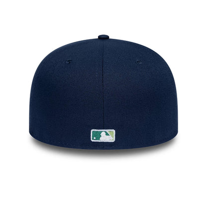 Pictured is this MLB Garden LA Dodgers 59FIFTY Fitted cap in dark blue. 6