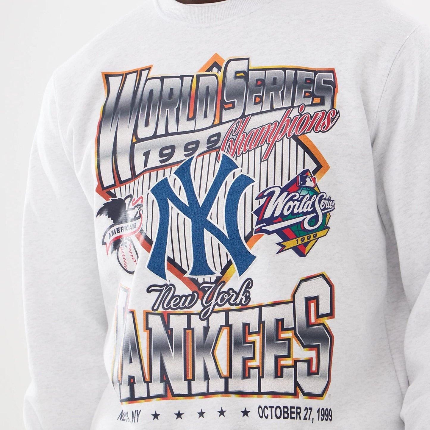 The model is wearing this MLB Retro New York Yankees Oversized Crew Neck Sweater in White 4
