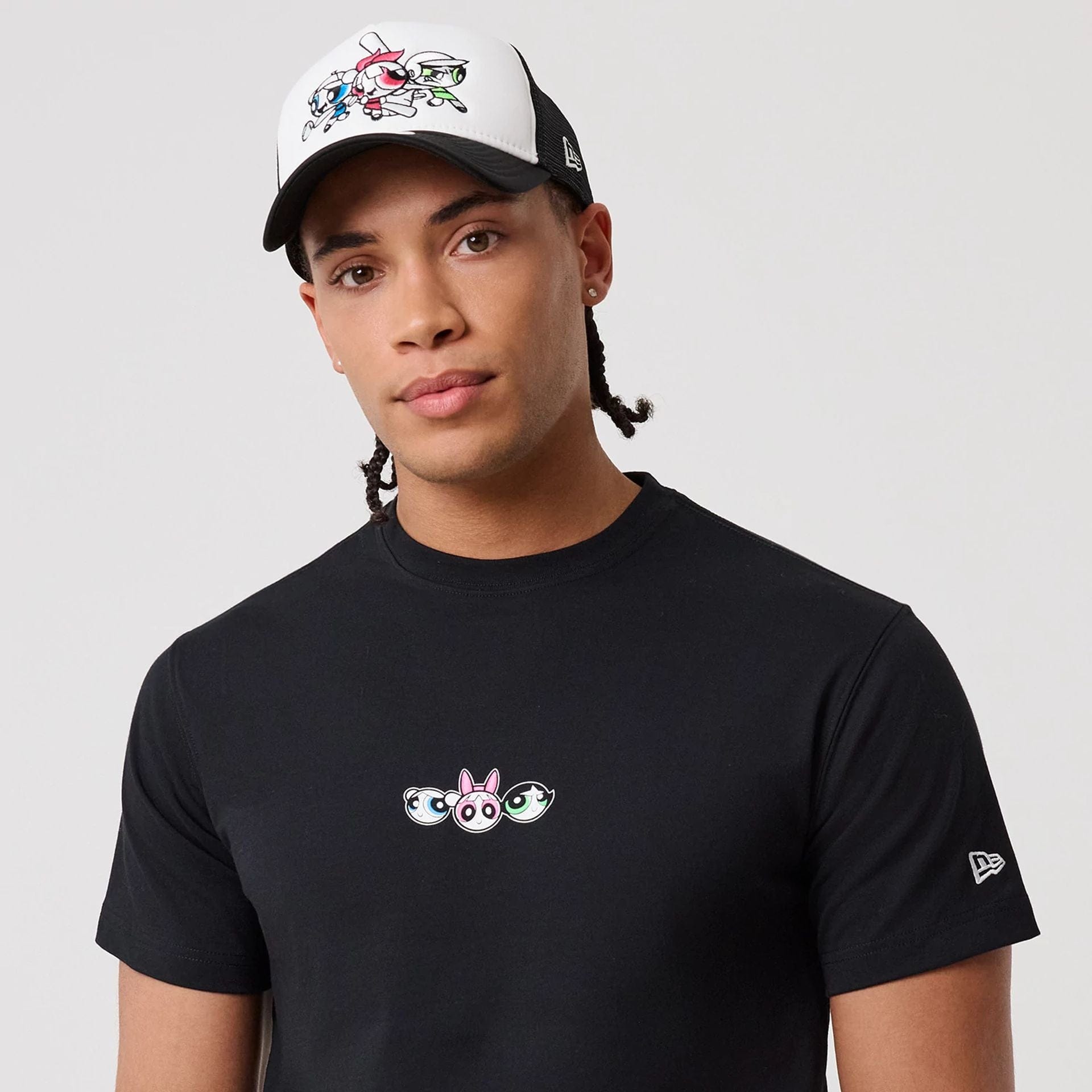 The model is wearing this Powerpuff Girls T-Shirt in black. 3