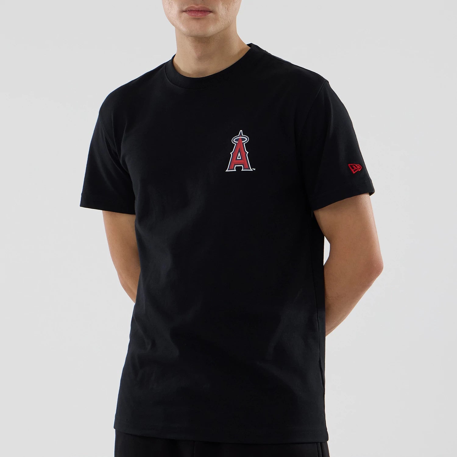The model is wearing this MLB City Series LA Angels T-Shirt in black. 4