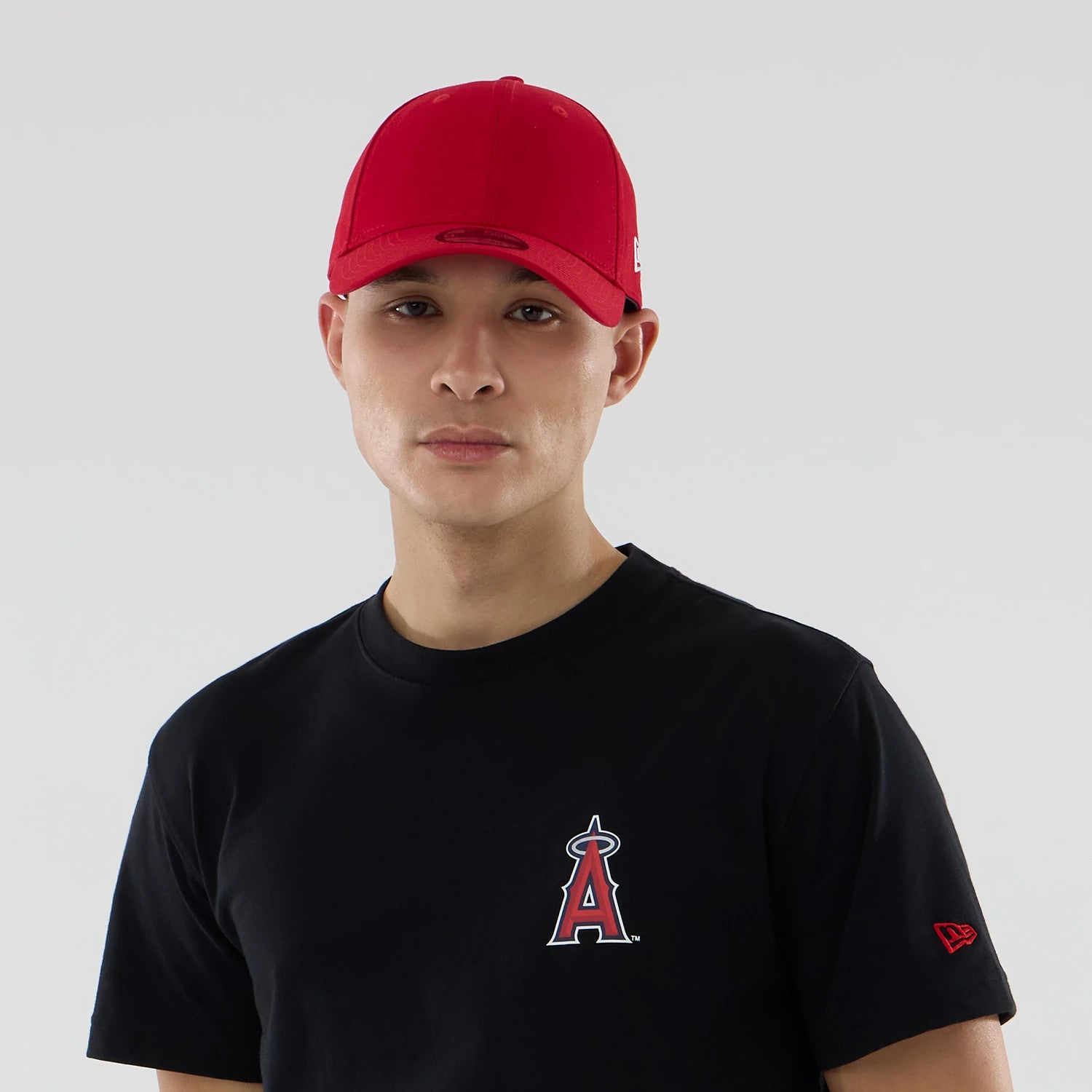 The model is wearing this MLB City Series LA Angels T-Shirt in black. 7