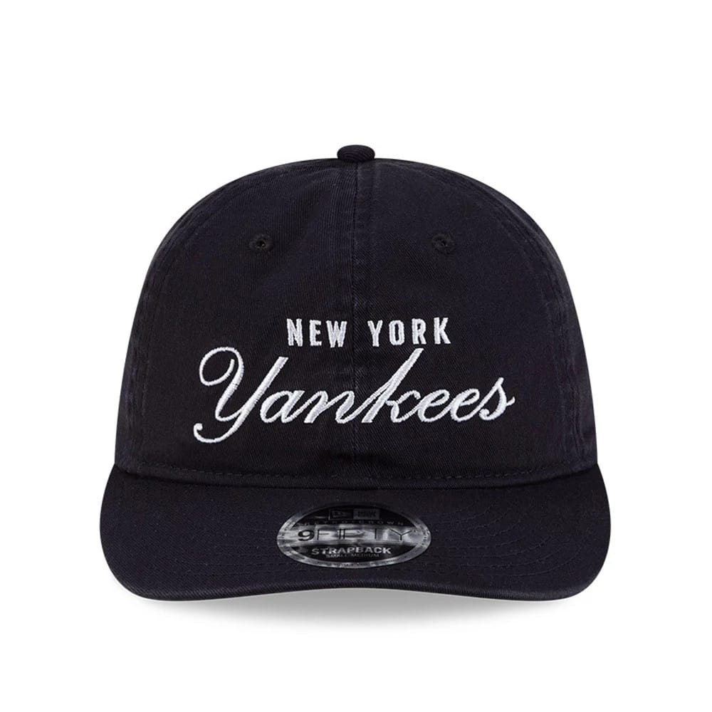 Pictured is this Thisisneverthat X MLB New York Yankees Retro Crown 9FIFTY cap in navy. 2