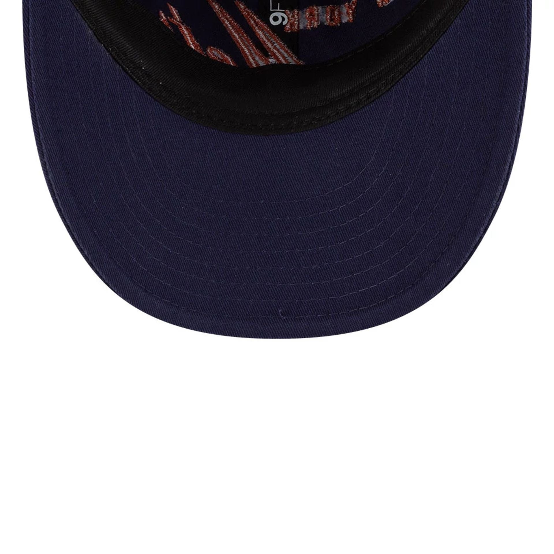 Pictured is this Thisisneverthat X MLB New York Mets Retro Crown 9FIFTY cap in navy. 7