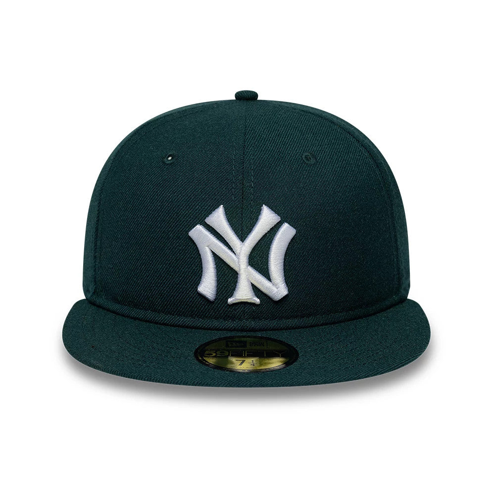 Pictured is this MLB Reserve New York Yankees 59FIFTY Fitted cap in dark green. 3