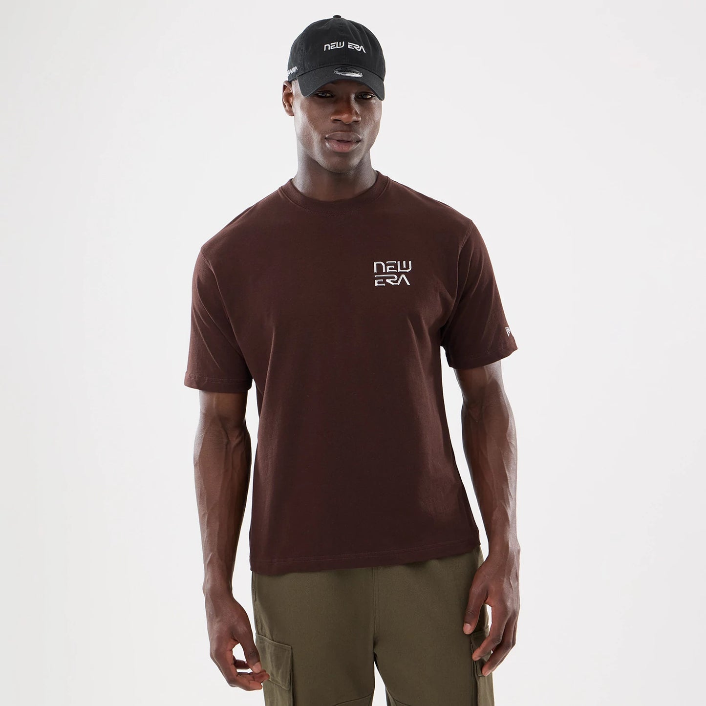 The model is wearing this Hajime Sorayama X MLB San Diego Padres T-Shirt in Dark Brown. 1
