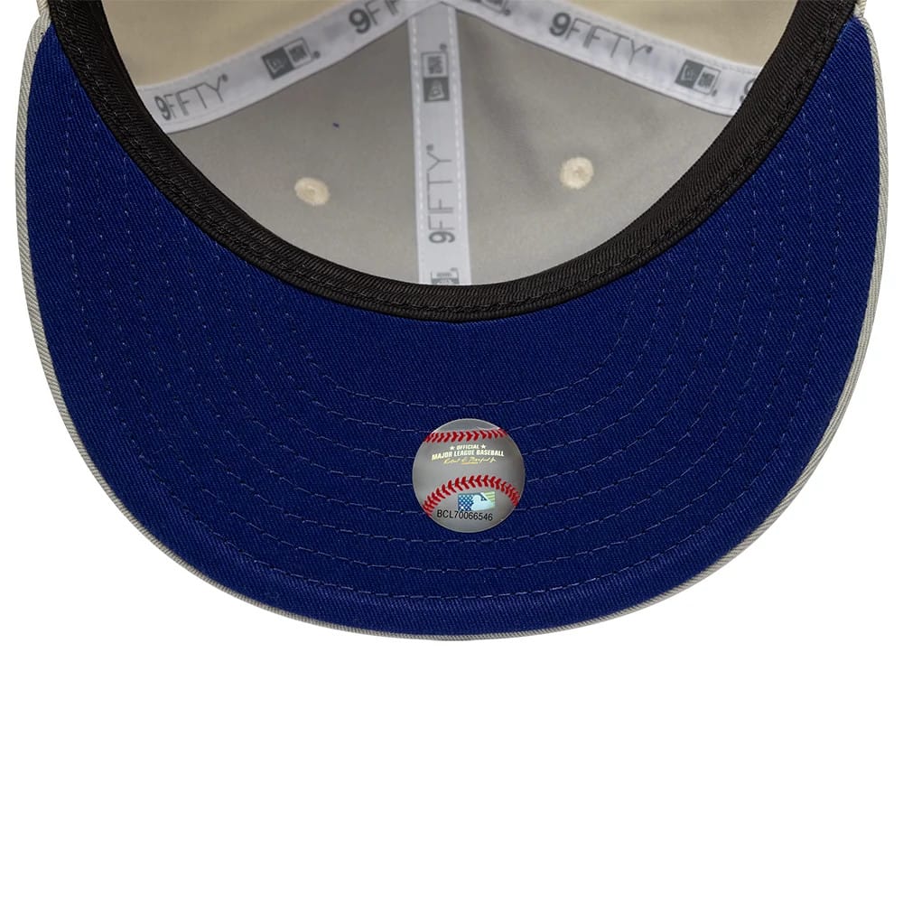 Pictured is this Hajime Sorayama X MLB LA Dodgers Retro Crown 9FIFTY cap in Cream. 2
