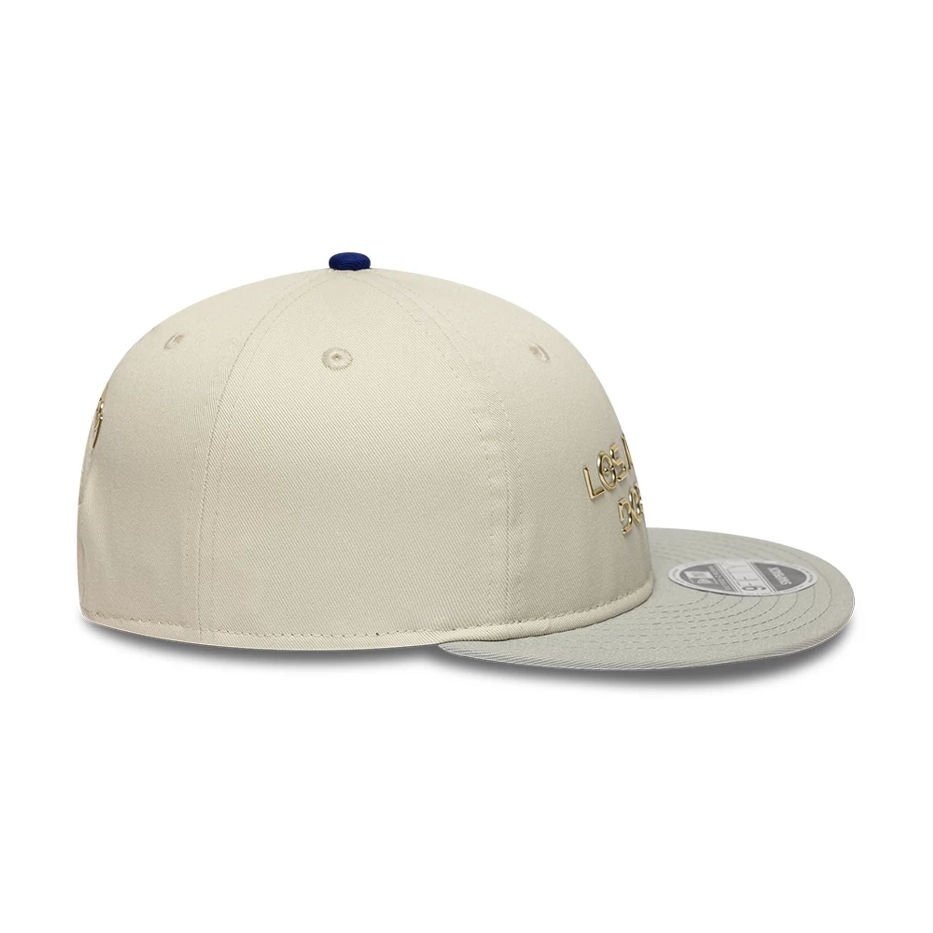 Pictured is this Hajime Sorayama X MLB LA Dodgers Retro Crown 9FIFTY cap in Cream. 7