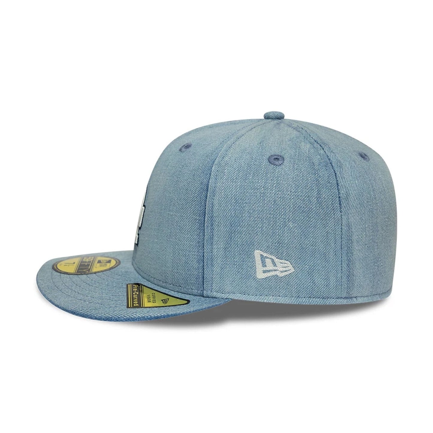 Pictured is this MLB Chain Stitch Washed Denim LA Dodgers 59FIFTY Fitted cap in navy. 6