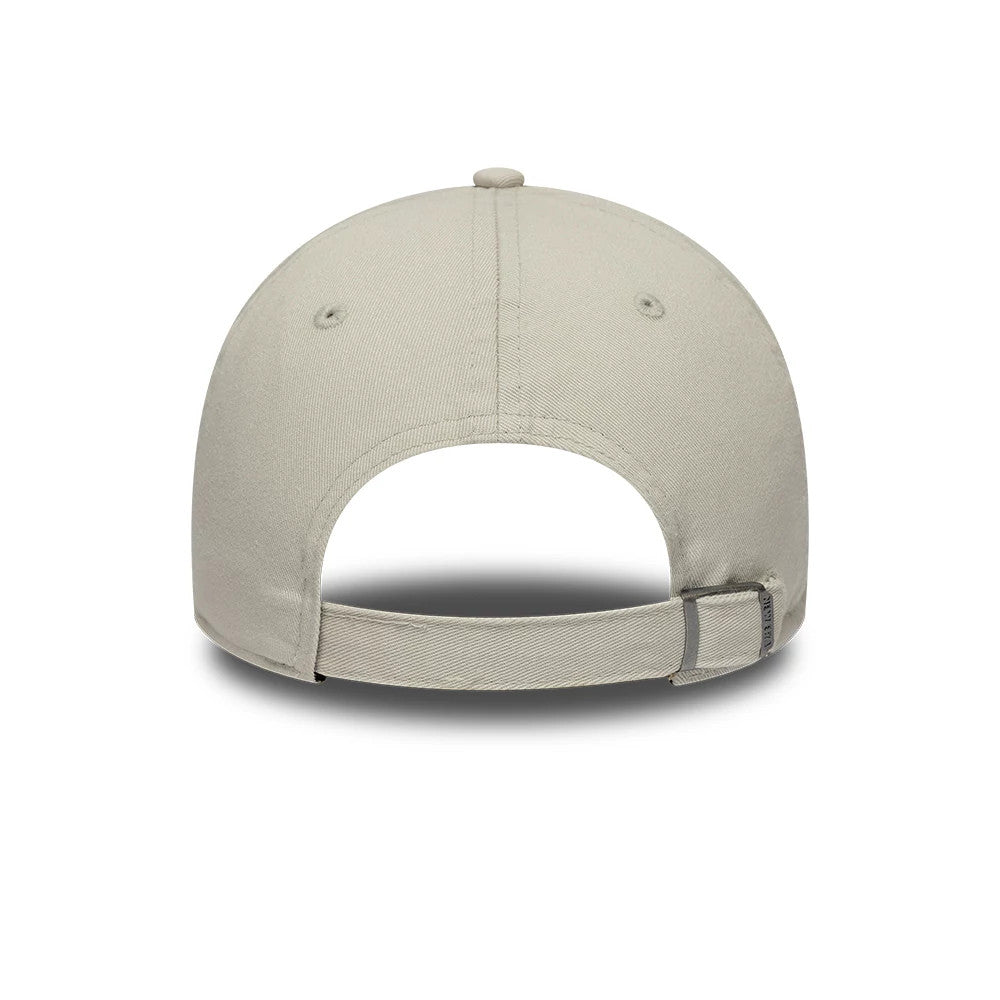 Pictured is this New Era Square Logo Casual Classic cap in Cream . 4