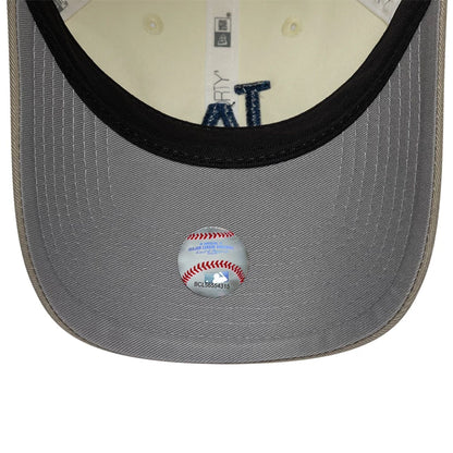 Pictured is this MLB LA Dodgers 9FORTY Unstructured cap in Cream. 2