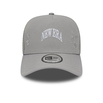 Pictured is this New Era Paisley Emblem 9FORTY A-Frame Trucker cap in grey. 2