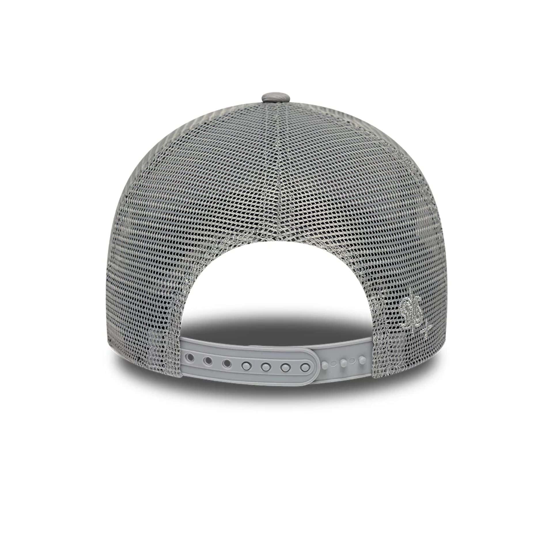 Pictured is this New Era Paisley Emblem 9FORTY A-Frame Trucker cap in grey. 6