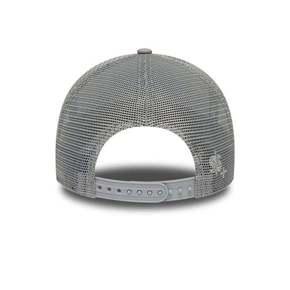 Pictured is this New Era Paisley Emblem 9FORTY A-Frame Trucker cap in grey. 6