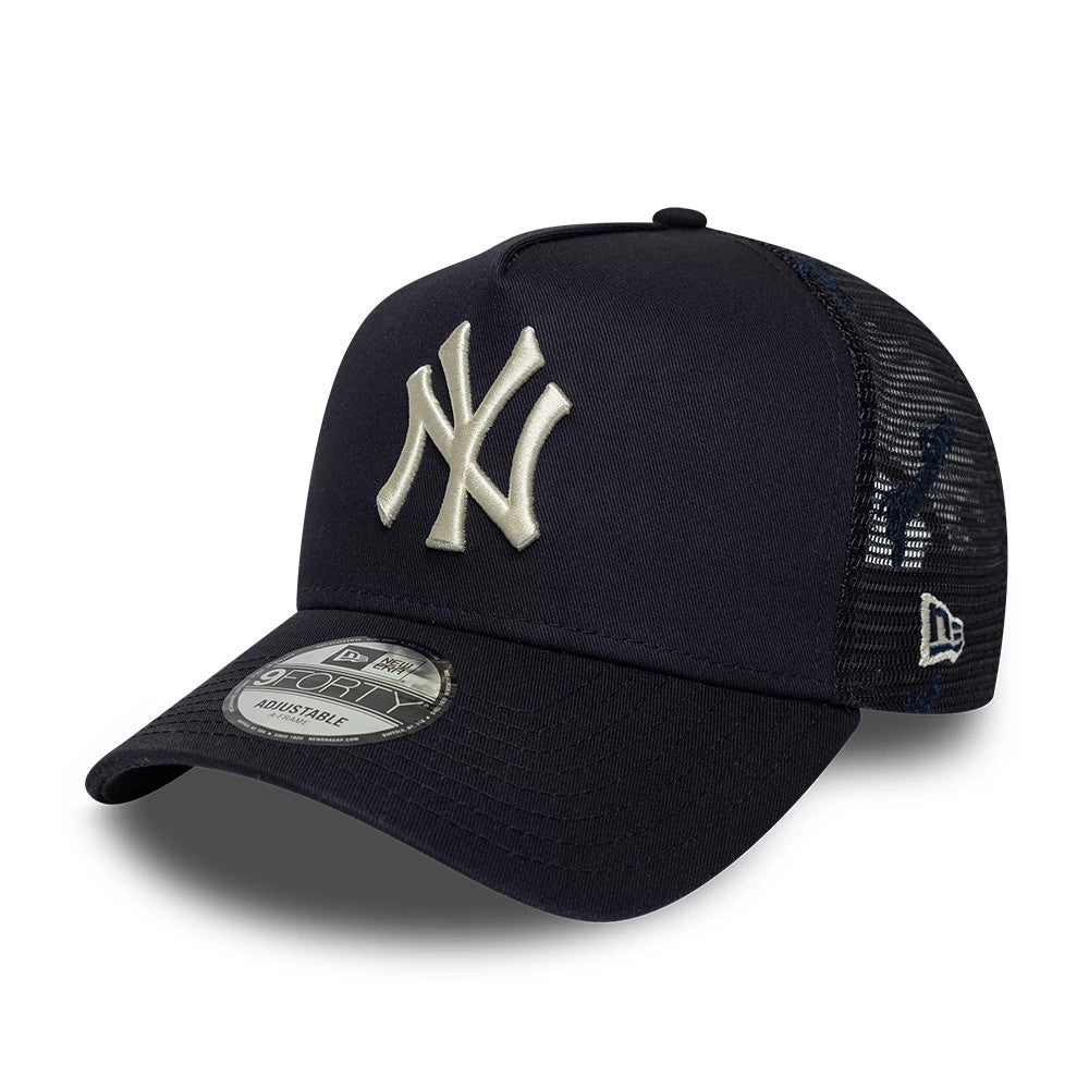 York Yankees MLB Mesh 9FORTY Frame Trucker Adjustable