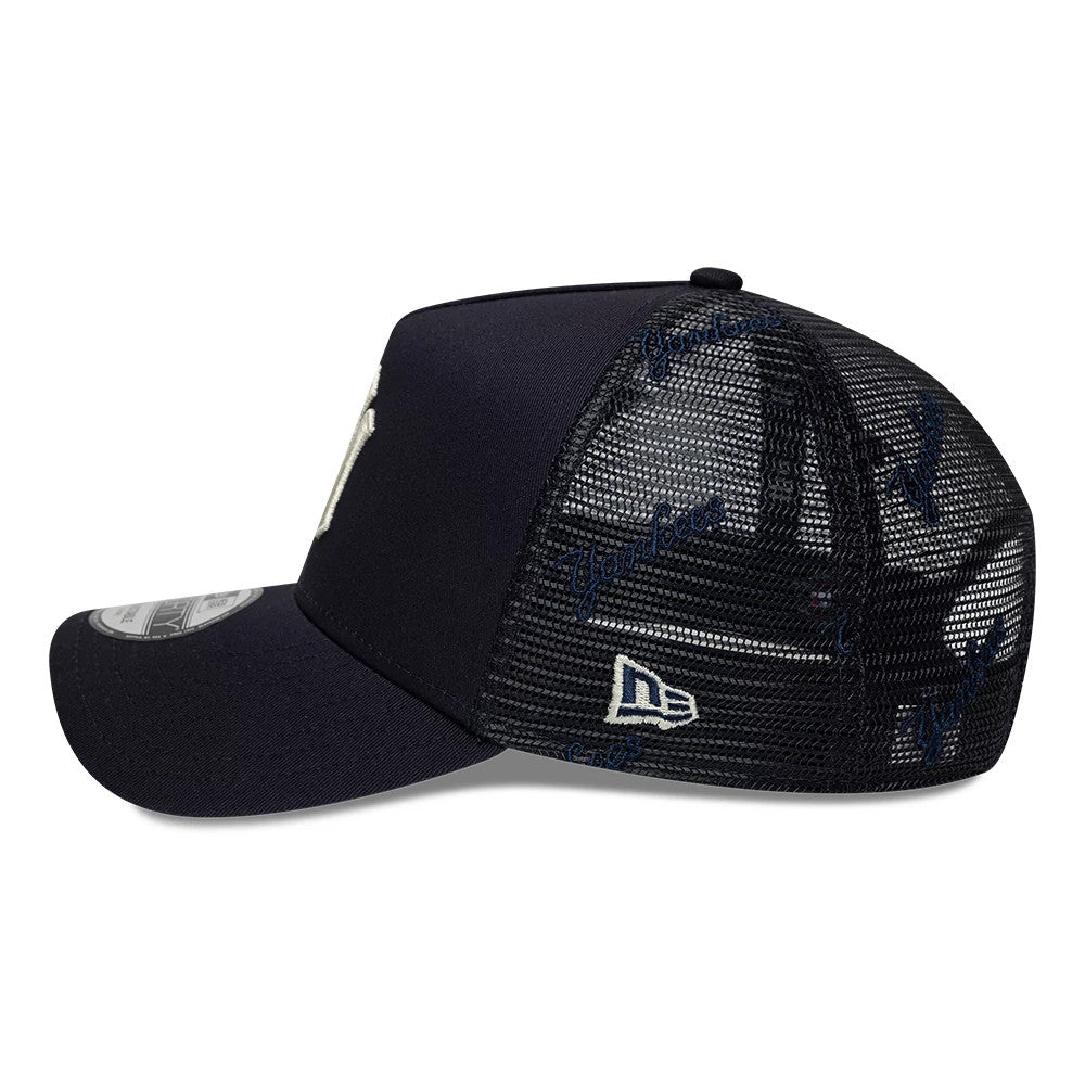 Pictured is this MLB Mesh New York Yankees 9FORTY A-Frame Trucker cap in navy. 6