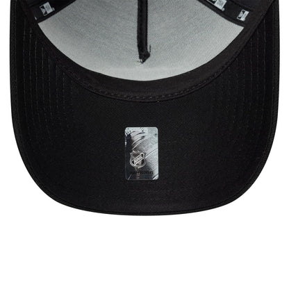 Pictured is this NHL Chicago Blackhawks 9FORTY A-Frame cap in dark grey. 7