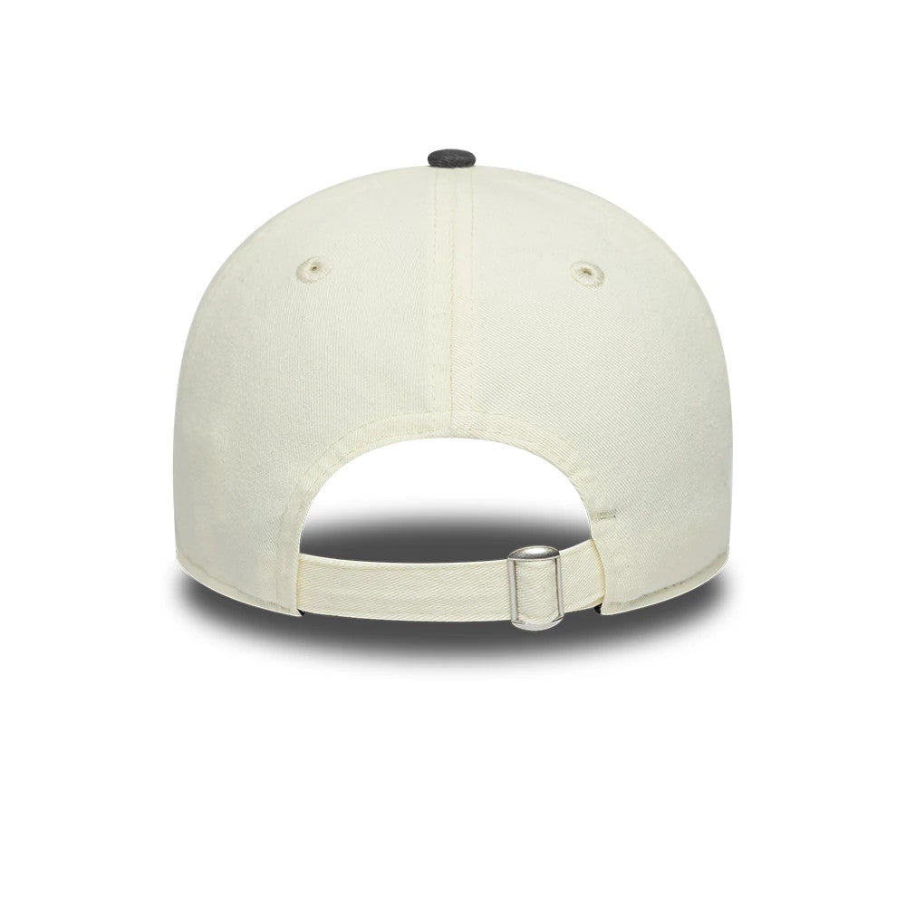 Pictured is this New Era State Of New York 9TWENTY cap in white. 4