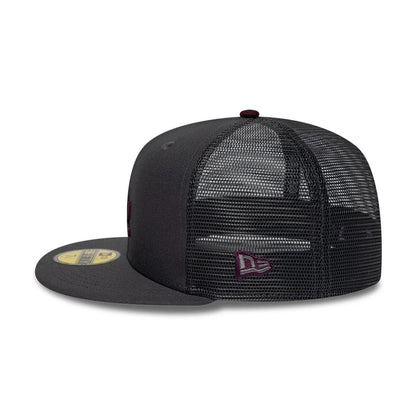 Pictured is this MLB Hydrangea LA Dodgers 59FIFTY Fitted cap in dark grey. 6