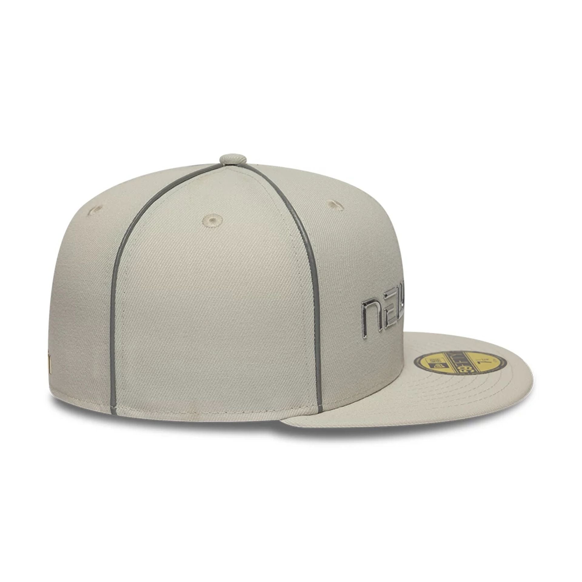 Pictured is this Hajime Sorayama X New Era 59FIFTY Fitted cap in Cream. 7