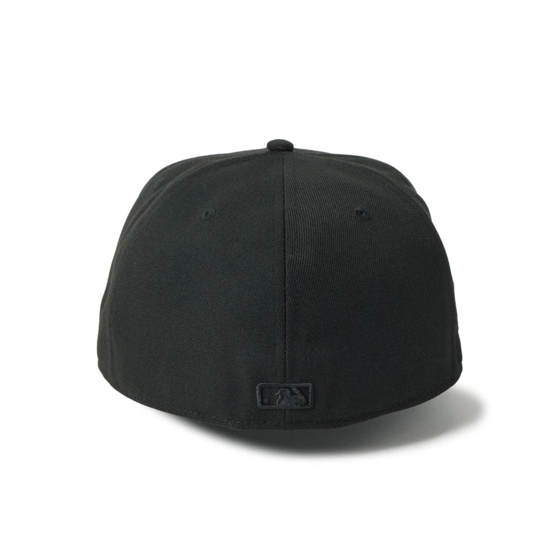 Pictured is this MLB San Diego Padres 59FIFTY Fitted cap in black. 8