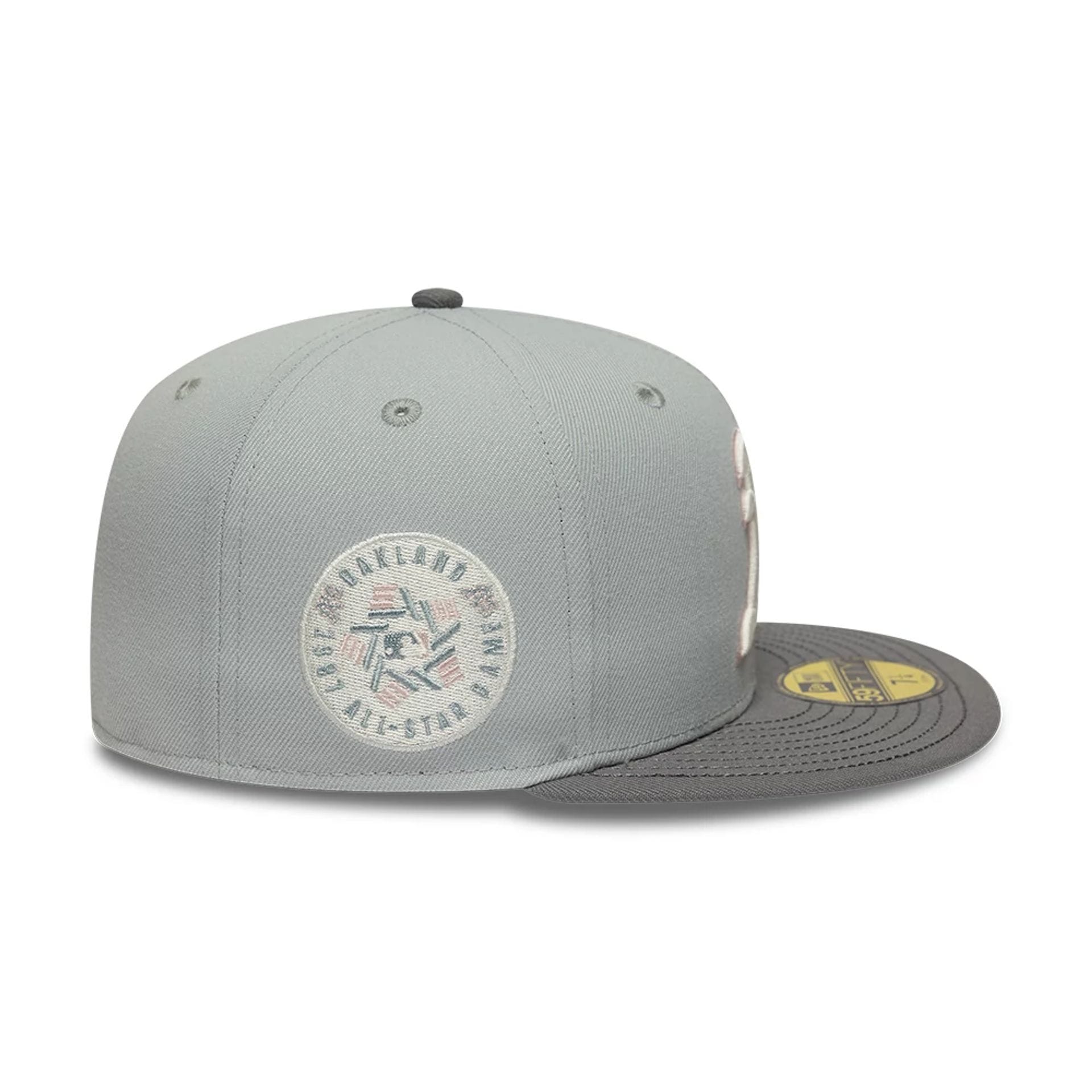 Pictured is this MLB Sakura Nagashi Athletics 59FIFTY Fitted cap in grey. 5