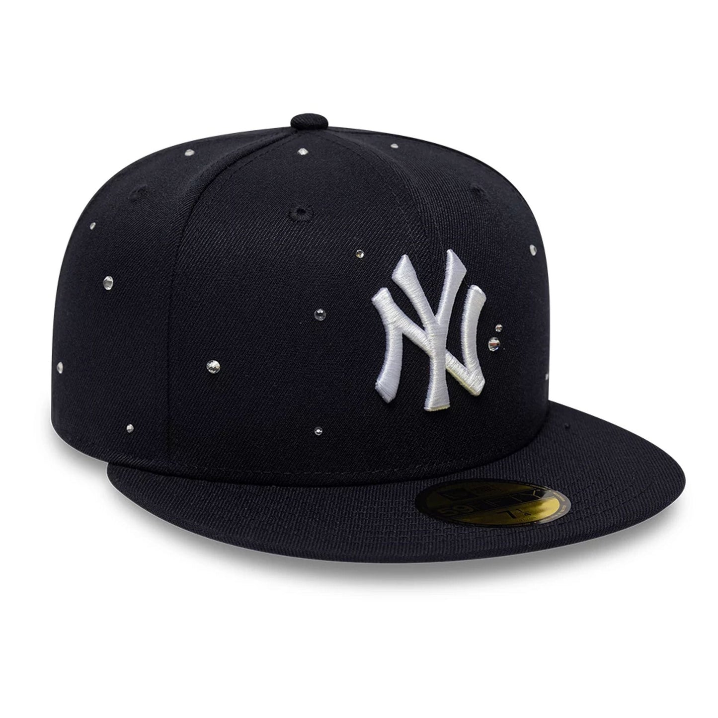 Pictured is this MLB Night Out New York Yankees 59FIFTY Fitted cap in navy. 3