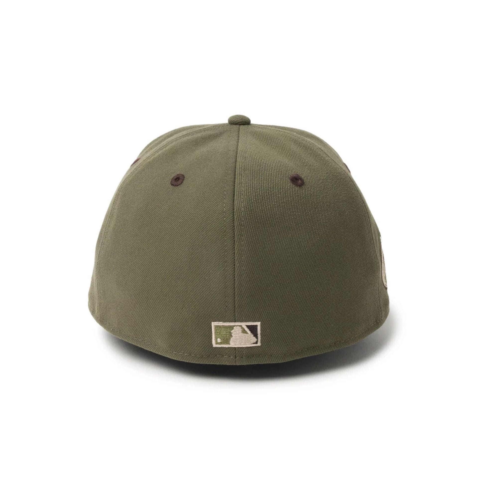Pictured is this MLB Camo New York Yankees 59FIFTY Fitted cap in green. 8