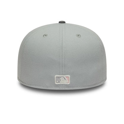 Pictured is this MLB Sakura Nagashi LA Dodgers 59FIFTY Fitted cap in grey. 5