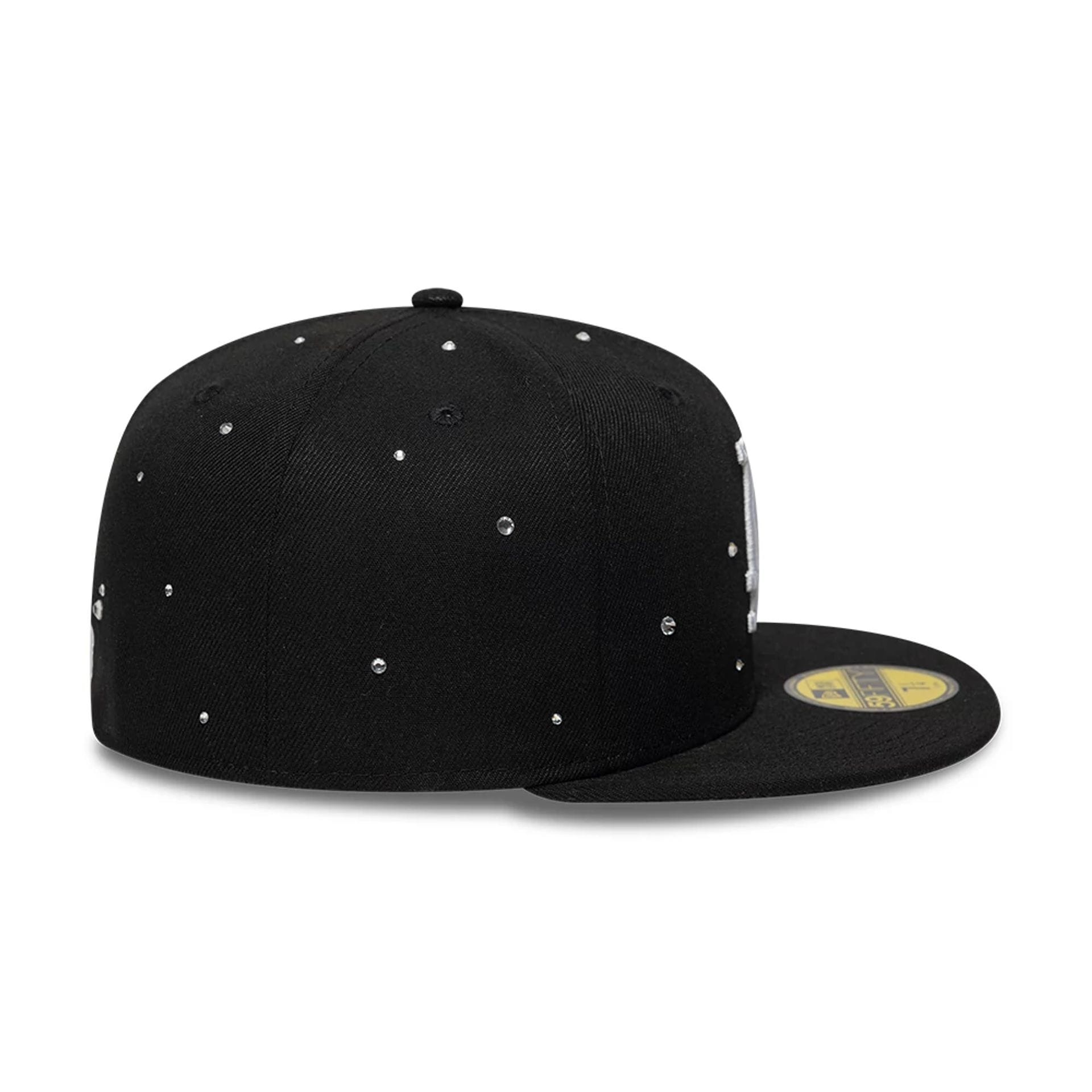 Pictured is this MLB Night Out LA Dodgers 59FIFTY Fitted cap in black. 7