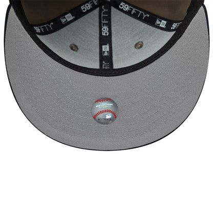 Pictured is this MLB Grosgrain LA Dodgers 59FIFTY Fitted cap in green. 2