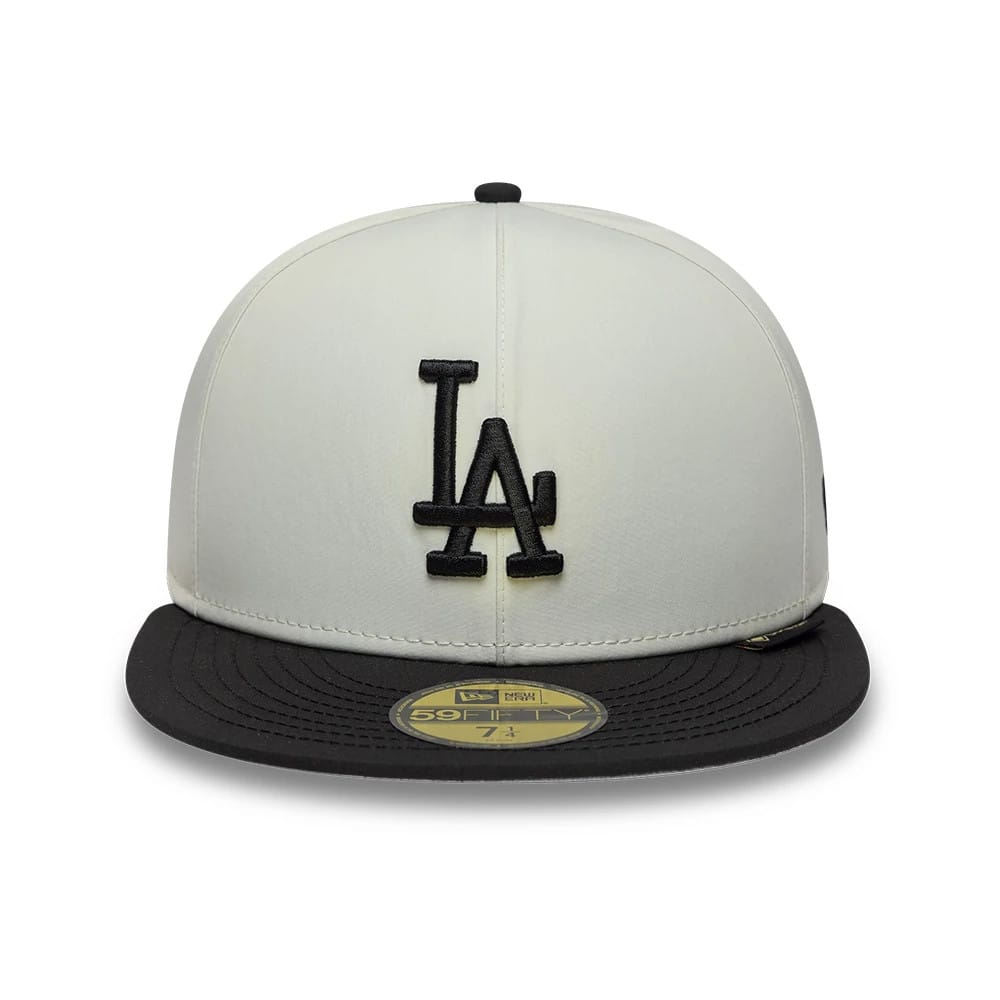 Pictured is this MLB X Gore-Tex LA Dodgers 59FIFTY Fitted cap in black. 3