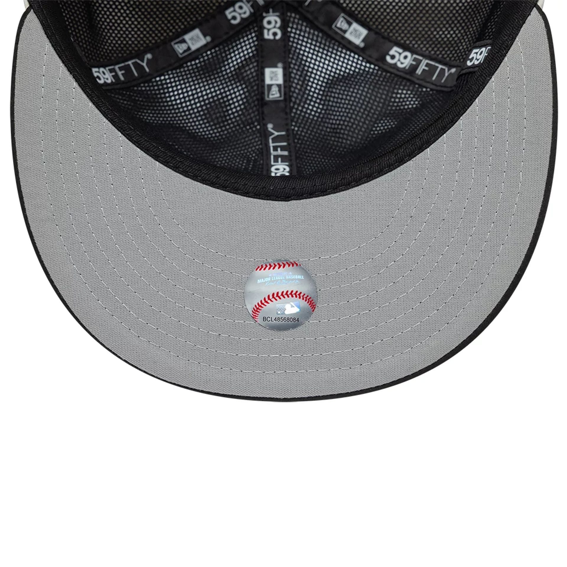 Pictured is this MLB X Gore-Tex LA Dodgers 59FIFTY Fitted cap in black. 2