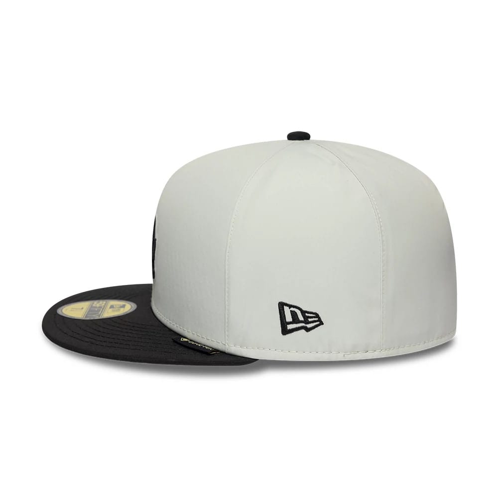 Pictured is this MLB X Gore-Tex LA Dodgers 59FIFTY Fitted cap in black. 6