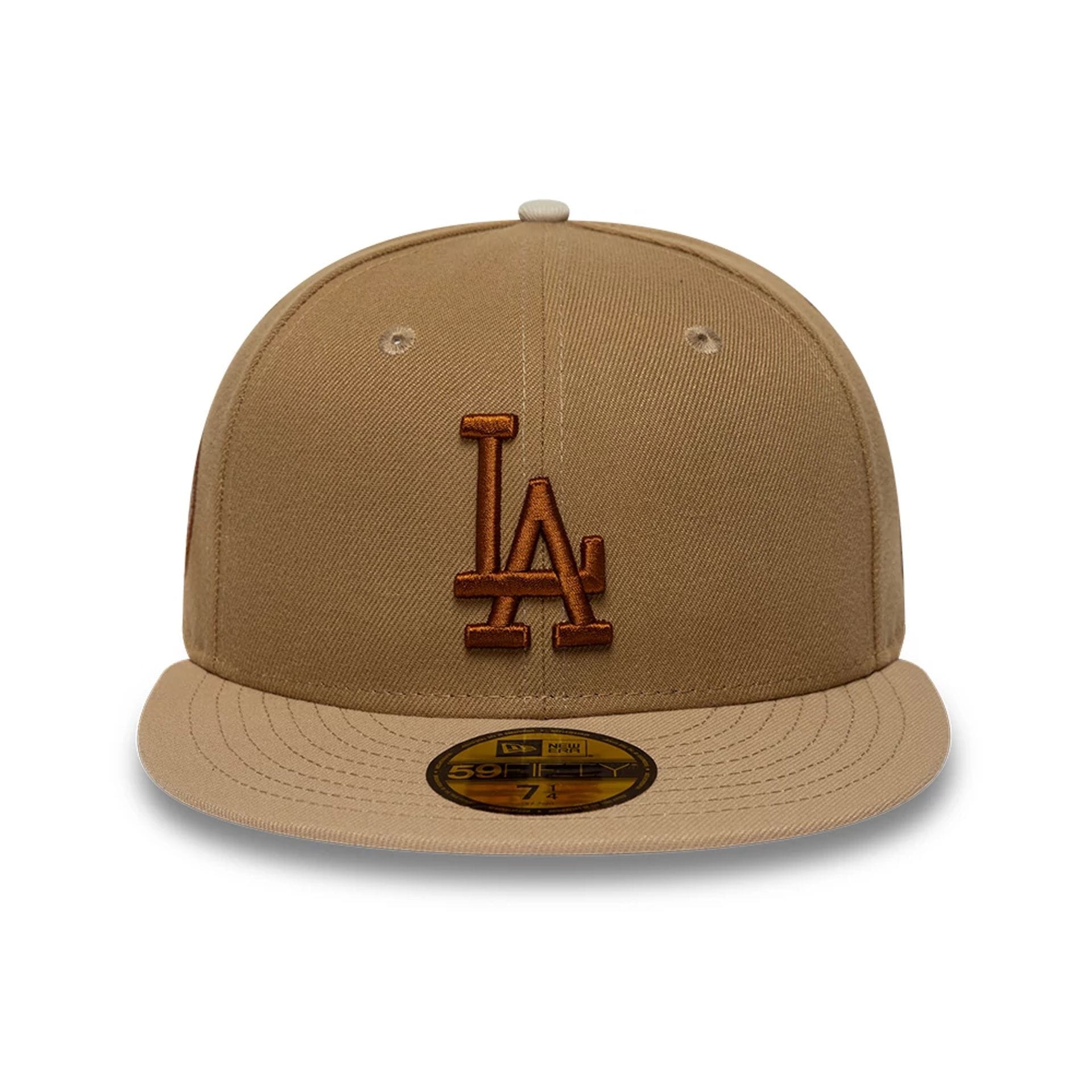 Pictured is this MLB Camo LA Dodgers 59FIFTY Fitted cap in beige. 3