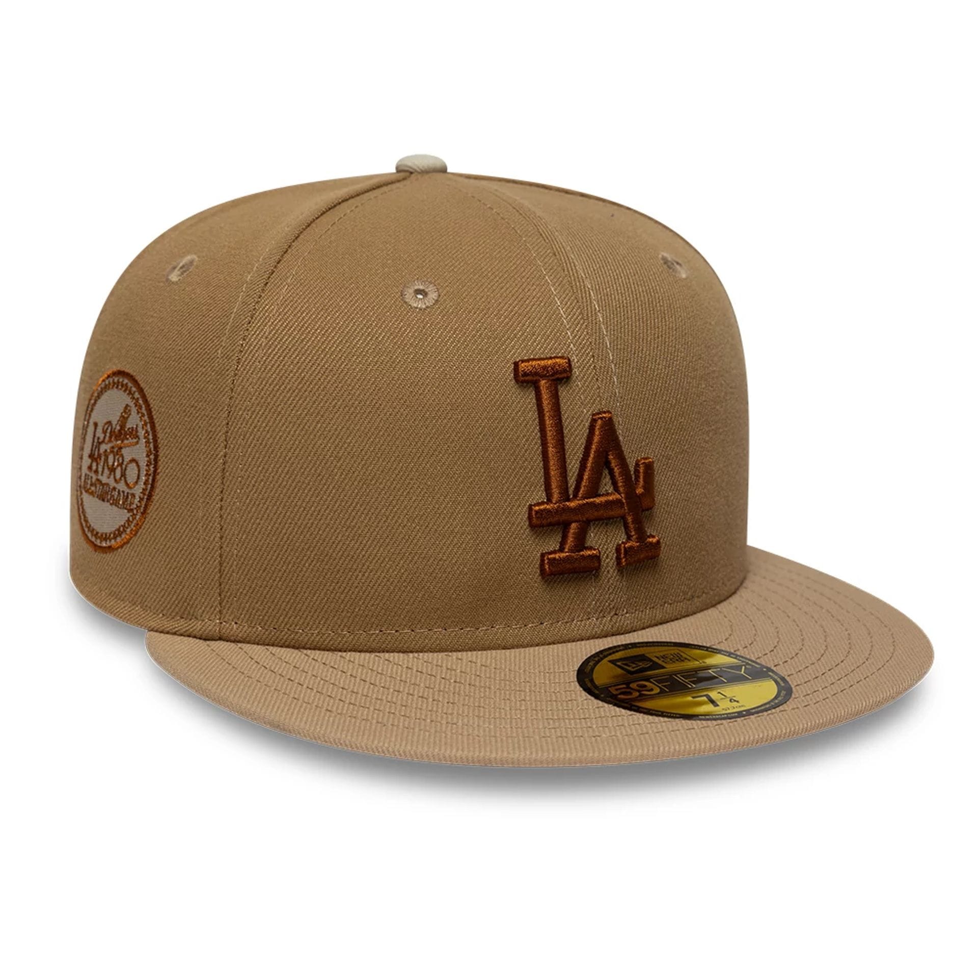 Pictured is this MLB Camo LA Dodgers 59FIFTY Fitted cap in beige. 1