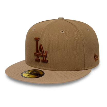 Pictured is this MLB Camo LA Dodgers 59FIFTY Fitted cap in beige. 4