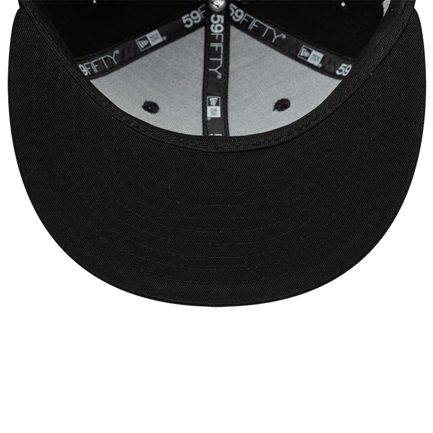 Pictured is this New Era Essential Tagging 59FIFTY Fitted cap in black. 7