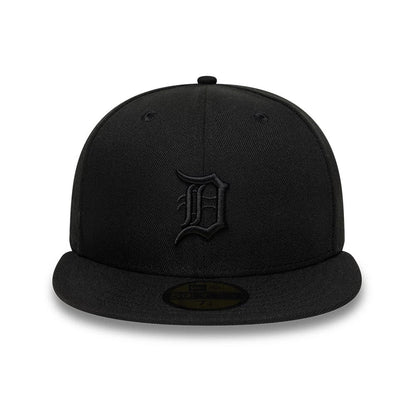 Pictured is this MLB Black On Black Detroit Tigers 59FIFTY Fitted cap in black. 2