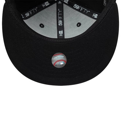 Pictured is this MLB Black On Black Chicago White Sox 59FIFTY Fitted cap in black. 7