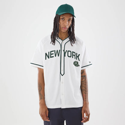 The model is wearing this New Era New York Jersey in white. 1