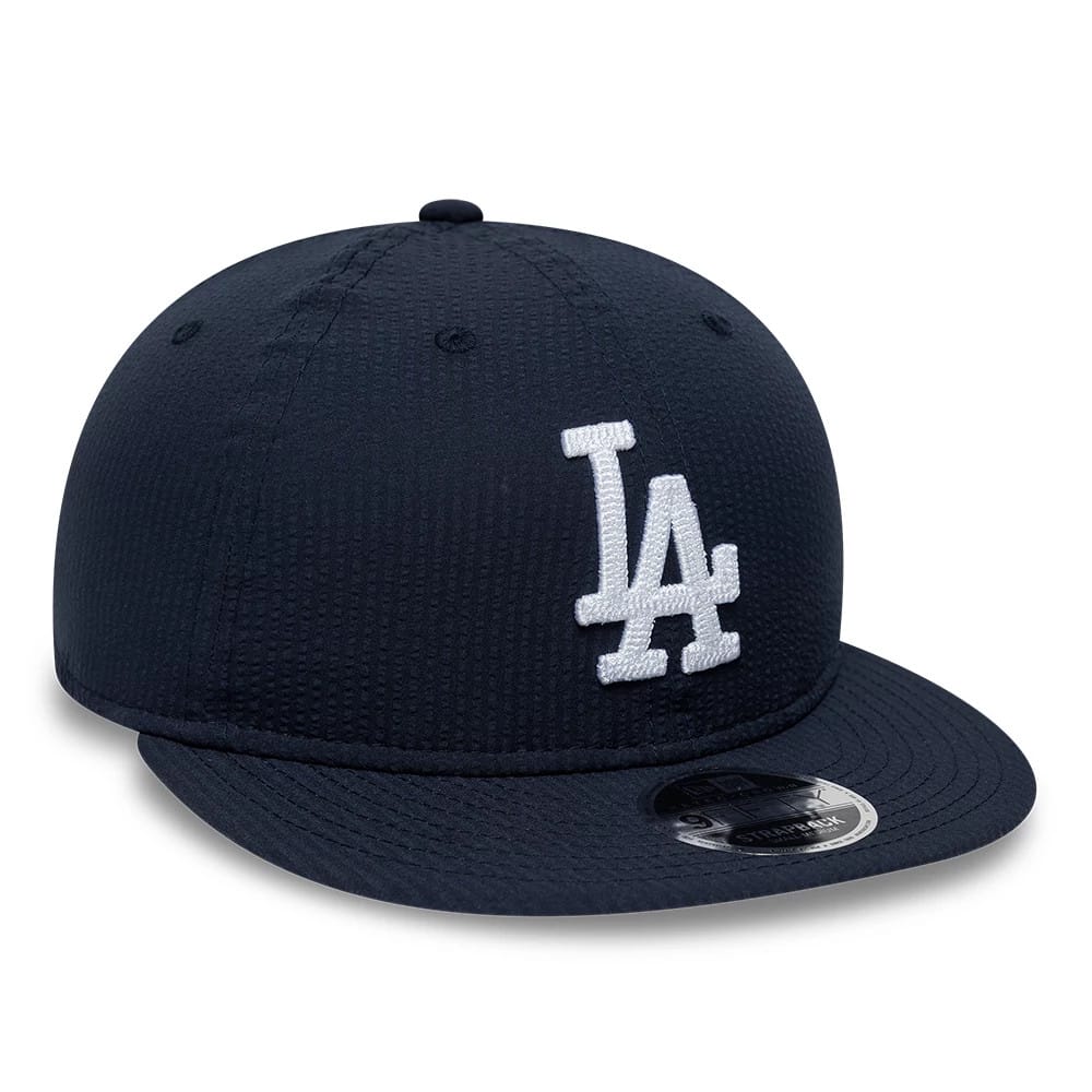 Pictured is this MLB Seersucker LA Dodgers Retro Crown 9FIFTY cap in navy. 3