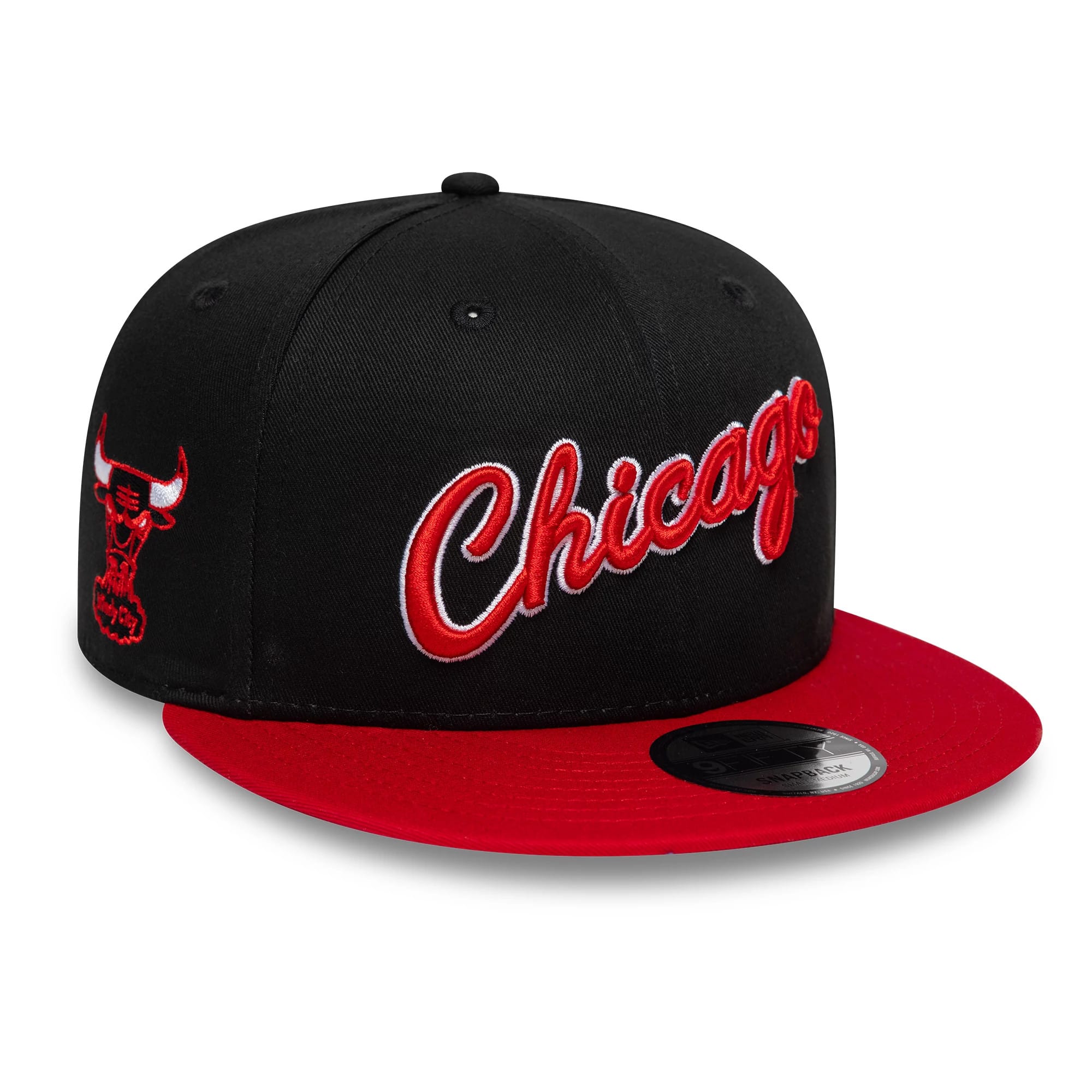 Pictured is this NBA Hardwood Classic Chicago Bulls 9FIFTY Snapback cap in black & red. 1