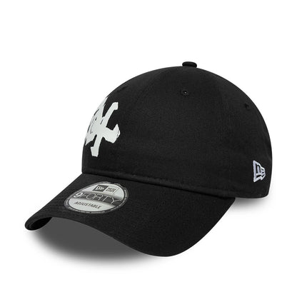 Pictured is this MLB Spray Paint Chicago White Sox 9FORTY cap in black. 3