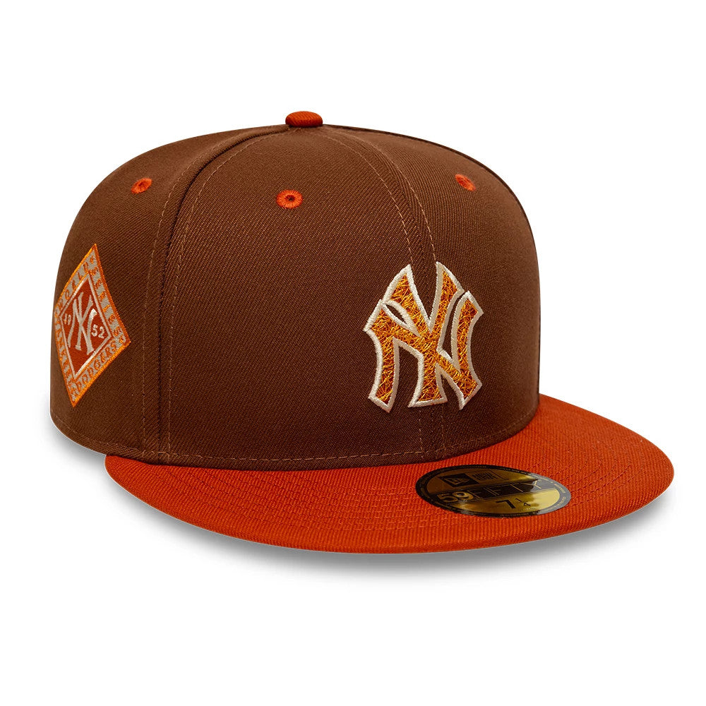 Pictured is this MLB Pack New York Yankees 59FIFTY Fitted cap in brown. 1