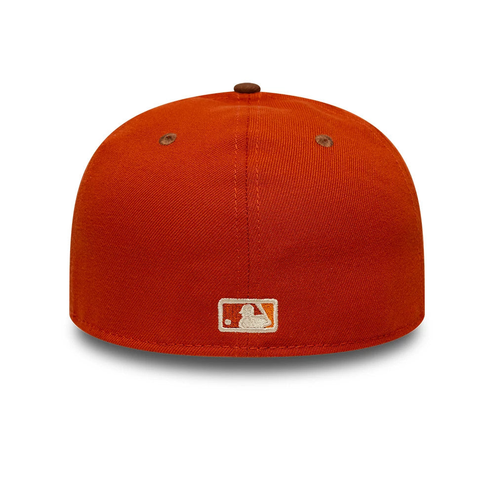 Pictured is this MLB Pack Los Angeles Dodgers 59FIFTY Fitted cap in dark orange. 7
