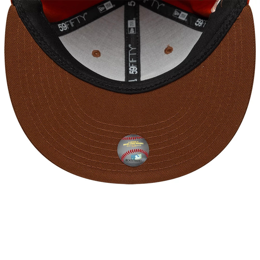 Pictured is this MLB Pack Los Angeles Dodgers 59FIFTY Fitted cap in dark orange. 2